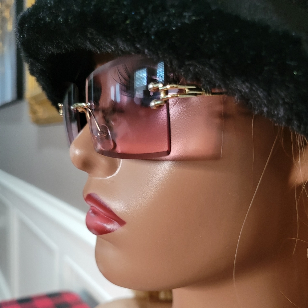 Pinky Blush Colored Sun Shades 🕶 NWOT